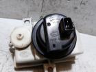 VW Polo 6N1 BJ 1998 Nebelscheinwerfer links 96230200L Hella