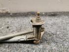VW Golf 4 IV BJ 2000 Wischergestaenge vorn Scheibenwischer 1J0955325A