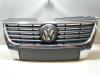 VW Passat 3C B6 original Kühlergrill für Fahrzeuge mit Parkhilfe PDC BJ05