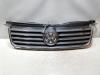 VW Passat 3BG original Kühlergrill eine Haltenase abgebrochen Bj.2004