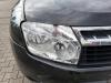 Dacia Duster original Scheinwerfer vorn rechts Halogen Bj.2011